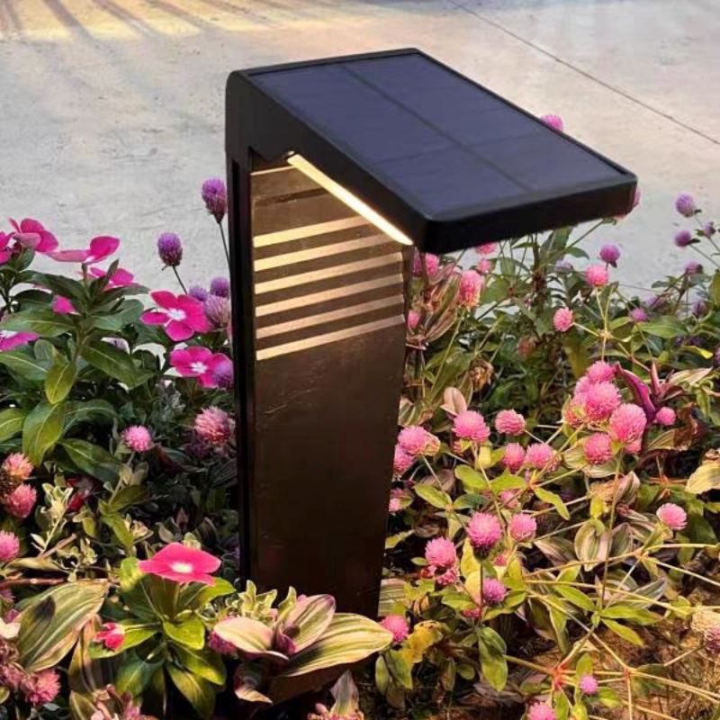 Luminária Solar Para Jardim A Prova D'Água - Economize Energia Luminaria Jardim - Casa e Cozinha 018 Empório Lojas 